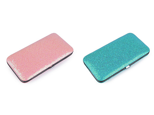 Manicure in Glitter Case