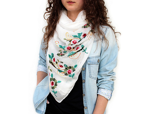 Scarf / shawl embroidered 70x180 cm