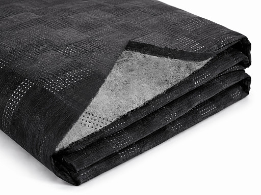 Bélelt steppelt anyag szaténhatással