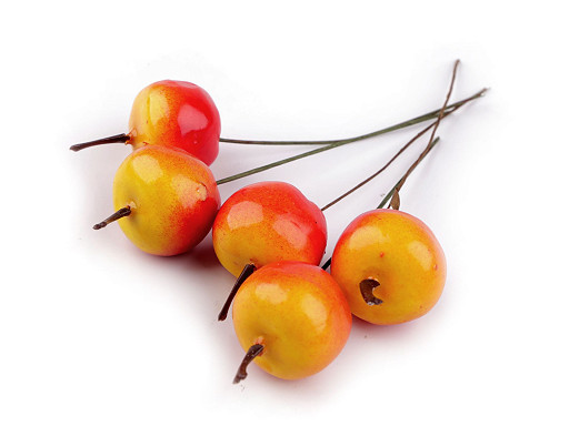 Artificial apples on a wire