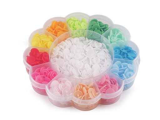 Plastic snap buttons / press studs, set in box size 18