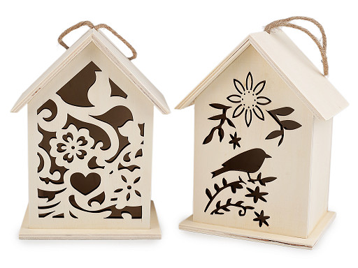Hanging wooden house / booth for painting