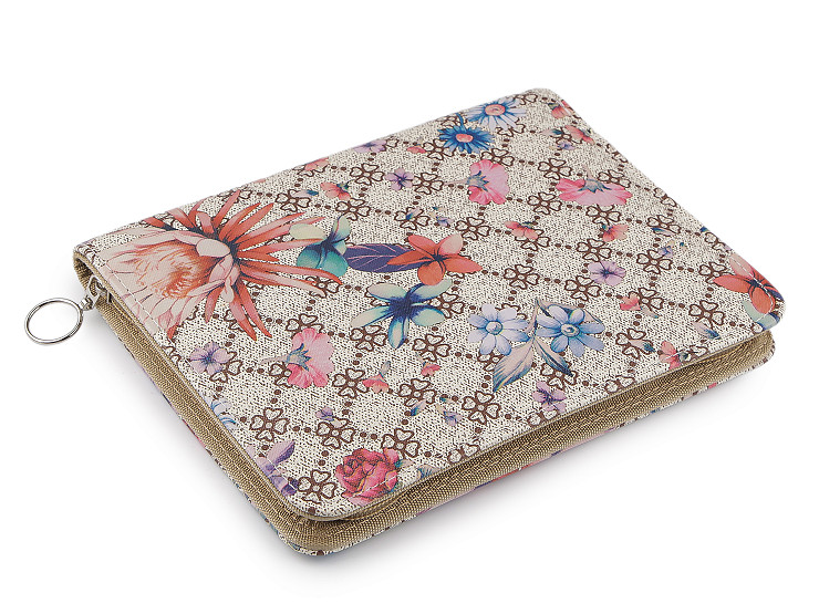 A Set of Circular Needles with Screw in a Case