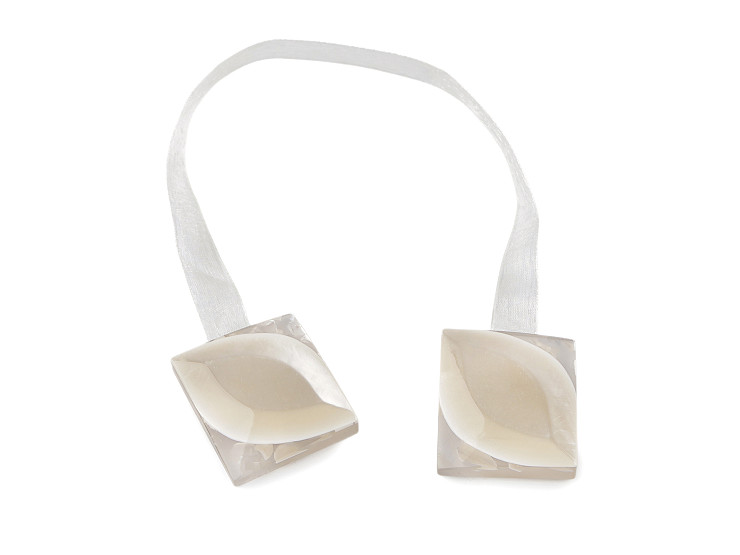 Magneți decorativi pentru perdele și draperii