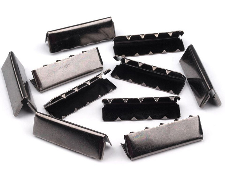 Zakończenie metalowe / skuwka do płaskiego sznurka szerokość 30 mm
