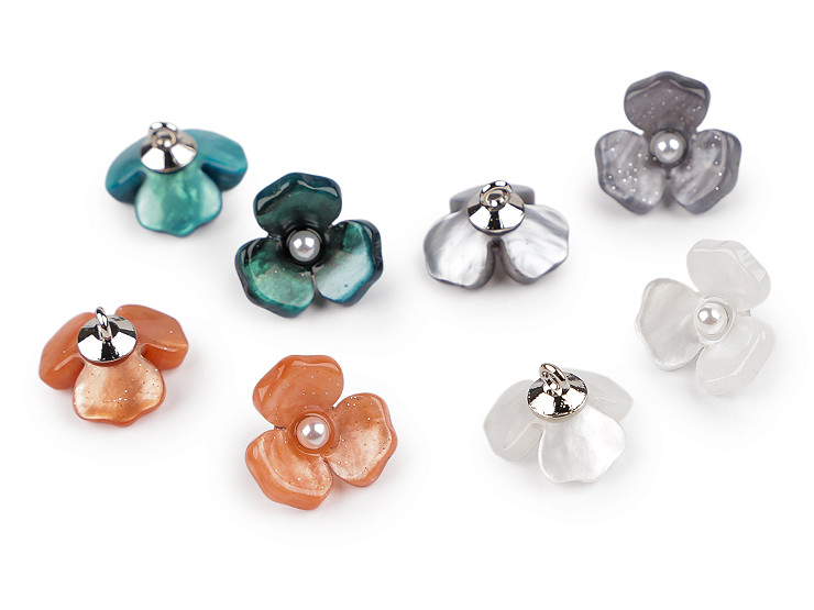 Resin flower button with pearl size 26´