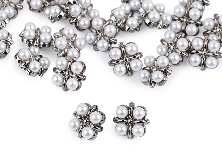 Gombík zdobený perlami veľkosť 24", 28", 34"