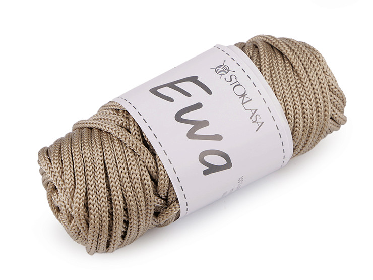 Macrame knitting and crochet yarn Ewa Ø4 mm 90 g