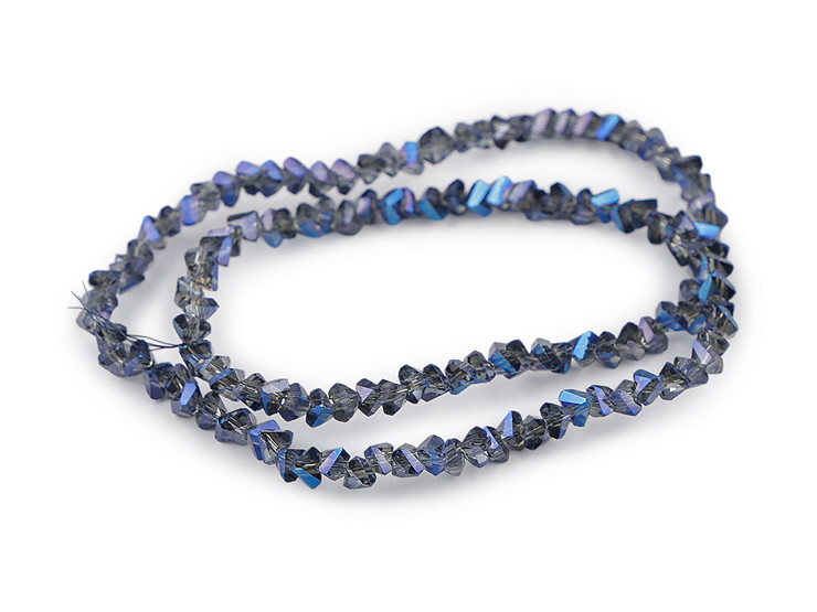 Skleněné broušené korálky triangl 3 mm na drátku