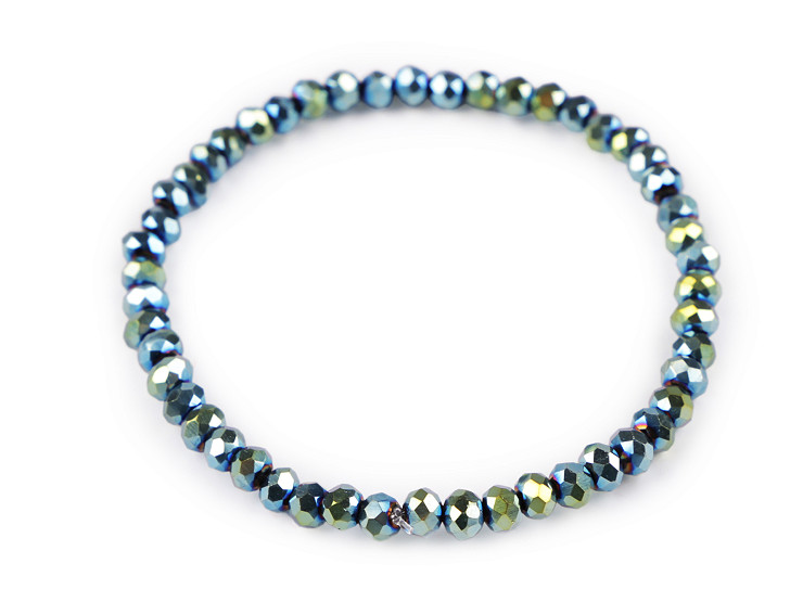 Elastic bracelet made of cut beads