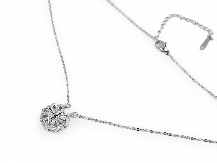 Halskette aus Edelstahl Herzen/Glücksklee „2 in 1“ mit geschliffenen Steinchen