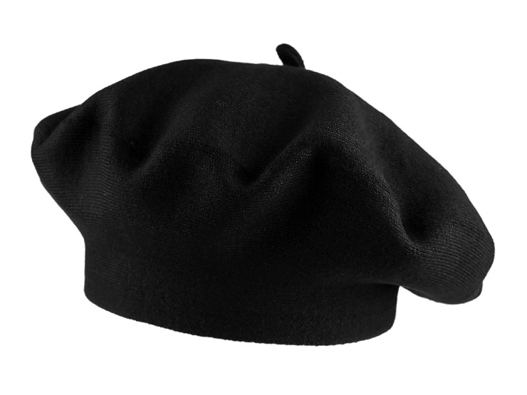 Beret damski włóczkowy