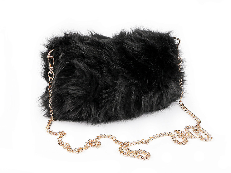 Kožešinová kabelka s kovovým řetízkem 24x19 cm
