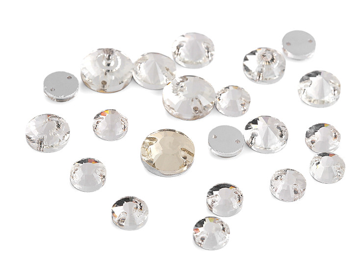 Mix di strass da cucire, in un barattolino