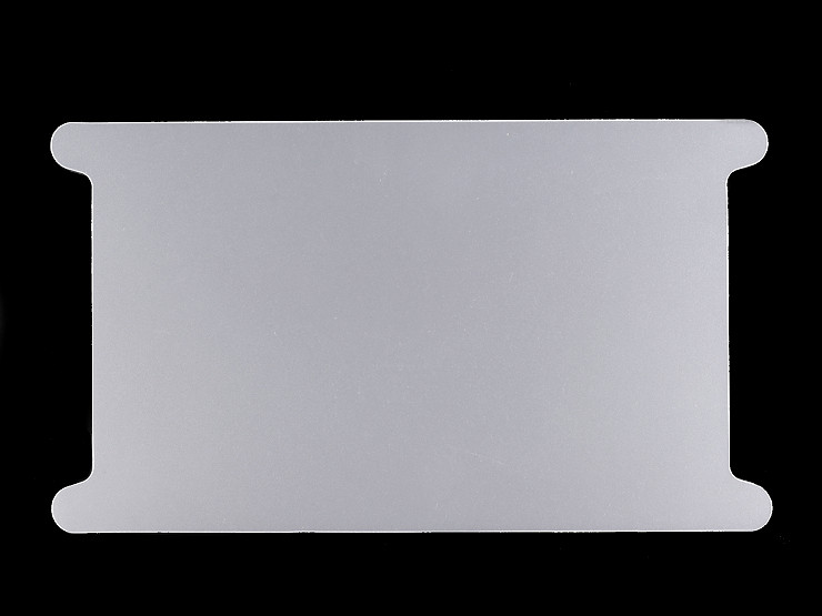 Plastová karta s výrezom 12,6x22,7 cm