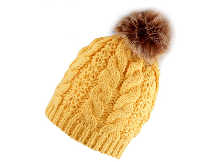 Women's / girls' winter hat with pom pom