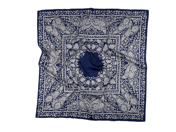 Foulard satiné, 70 x 70 cm