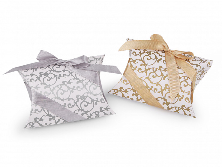 Gift Box with Bow 6.3x9 cm