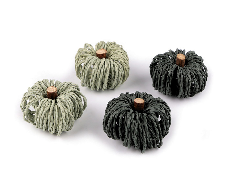 Raffia pumpkins for further DIY crafting