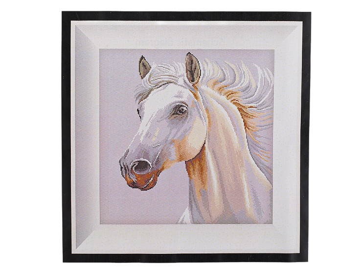 Zestaw do haftowania z nadrukowanym motywem 