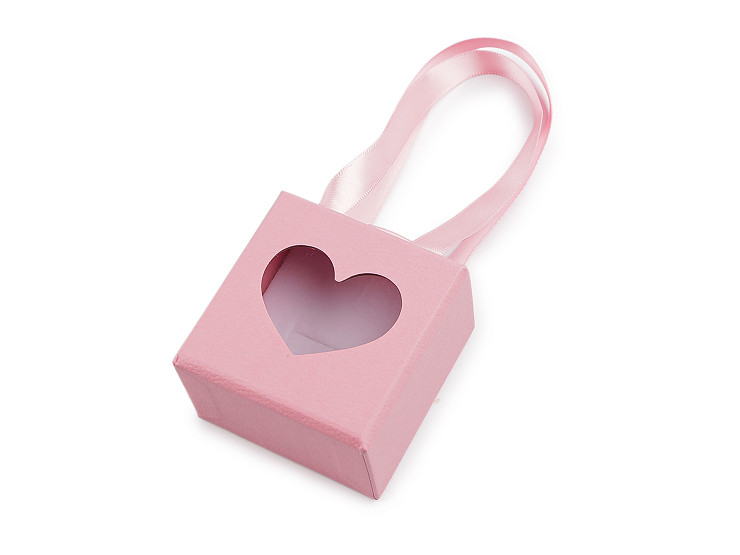Krabička na šperky s průhledem srdce a uchem 5,5x5,5 cm