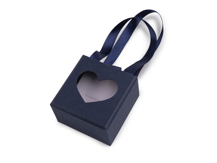 Krabička na šperky s průhledem srdce a uchem 5,5x5,5 cm